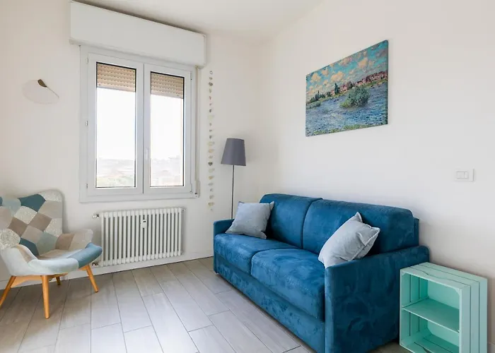 Charming Mazzini By Wonderful Italy * Bologna